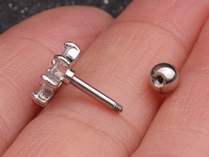 Boucle d'oreille Mini Bo / Percing - à l'unité -